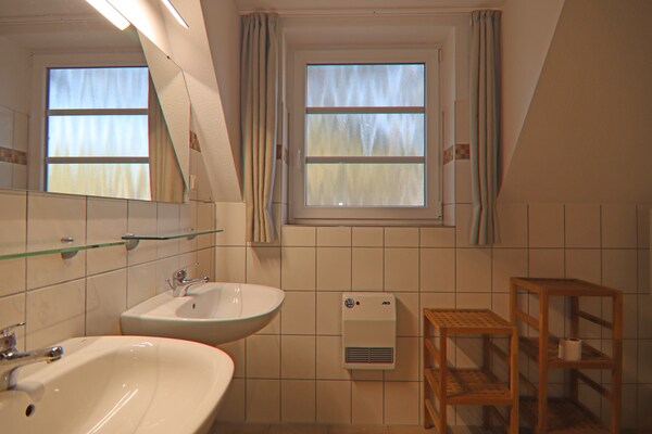 Foto van Rijtjeshuis Dünenwaldhaus in Trassenheide - Vakantiehuis in Trassenheide - BathRoom