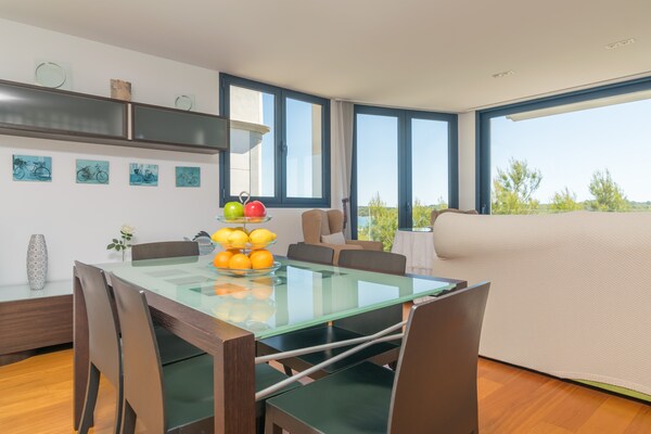 Foto van Zonnig appartement aan de haven - Vakantiehuis in Portocolom, Illes Balears - ExteriorSummer