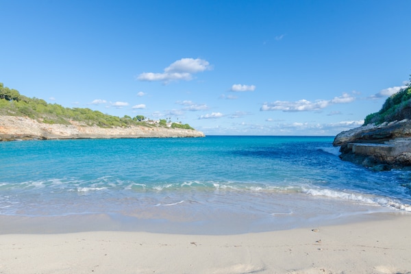 Foto van Appartement in Cala Mandia met zeezicht - Vakantiehuis in Cala Mandia (manacor), Illes Balears - ExteriorSummer