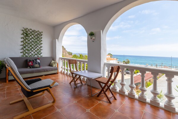 Foto van Comfortabele Torrox Townhouse - Vakantiehuis in , Málaga - TerraceBalcony