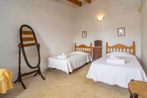 Foto van Son Negre - Villa met privézwembad in Son Negre - Vakantiehuis in Son Negre, Felanitx, Illes Balears - 