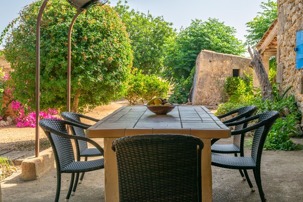 Foto van Son Negre - Villa met privézwembad in Son Negre - Vakantiehuis in Son Negre, Felanitx, Illes Balears - 