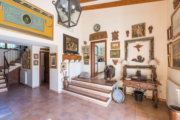 Foto van Luxe finca met zwembad en uitzicht - Vakantiehuis in Colonia De Sant Pere, Illes Balears - Landing