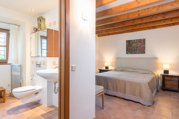Foto van Luxe finca met zwembad en uitzicht - Vakantiehuis in Colonia De Sant Pere, Illes Balears - BedRoom