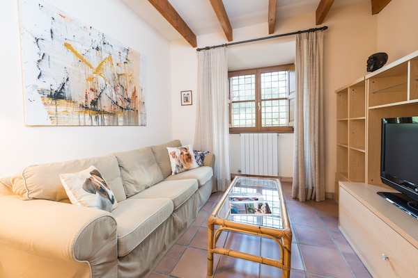 Foto van Luxe finca met zwembad en uitzicht - Vakantiehuis in Colonia De Sant Pere, Illes Balears - LivingRoom