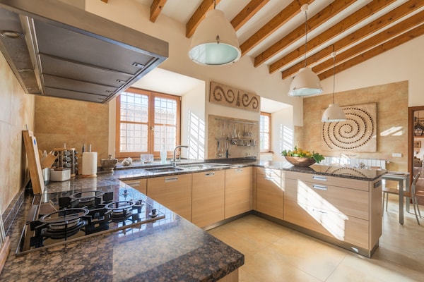 Foto van Luxe finca met zwembad en uitzicht - Vakantiehuis in Colonia De Sant Pere, Illes Balears - Kitchen