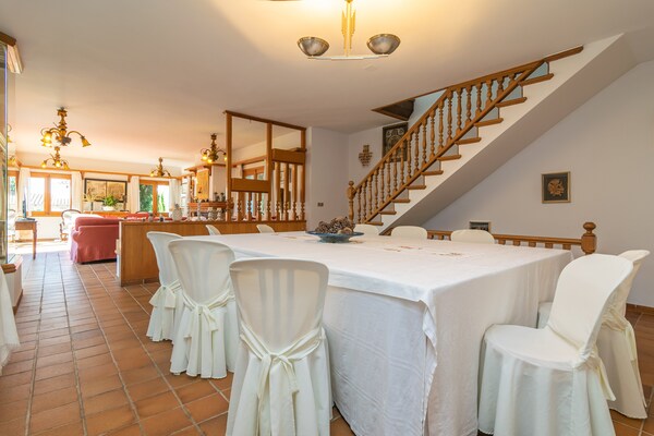 Foto van Villa in Lloseta met privézwembad & tuin - Vakantiehuis in Lloseta, Illes Balears - 