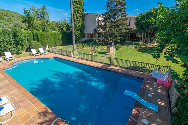 Foto van Villa in Lloseta met privézwembad & tuin - Vakantiehuis in Lloseta, Illes Balears - 