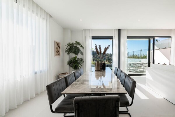 Foto van Villa in Marbella met Uitzicht op Golf - Vakantiehuis in  - Untagged