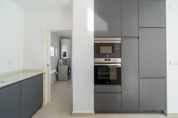 Foto van Elegante woning met zwembad - Vakantiehuis in Entrenaranjos, Orihuela - Kitchen