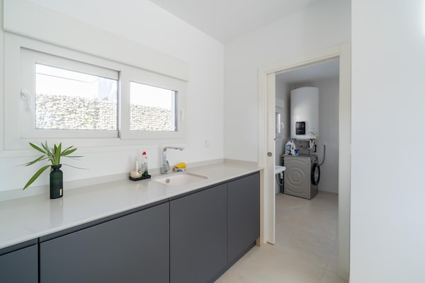 Foto van Elegante woning met zwembad - Vakantiehuis in Entrenaranjos, Orihuela - Kitchen