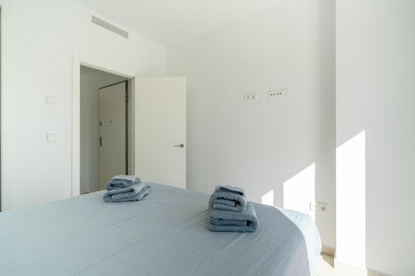 Foto van Elegante woning met zwembad - Vakantiehuis in Entrenaranjos, Orihuela - BedRoom