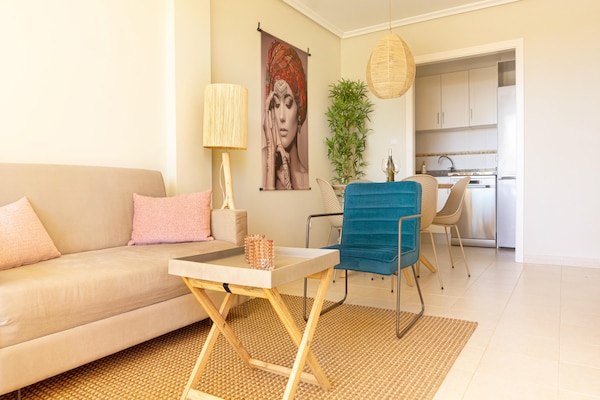 Foto van Sfeervol mediterraans appartement in Altea - Vakantiehuis in Altea - LivingRoom