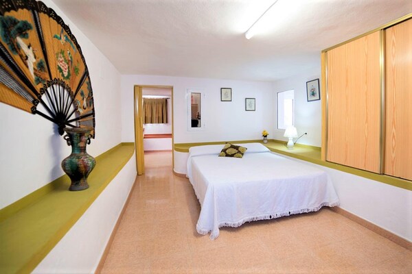 Foto van Ruime woning in Teulada - Vakantiehuis in Teulada - BedRoom