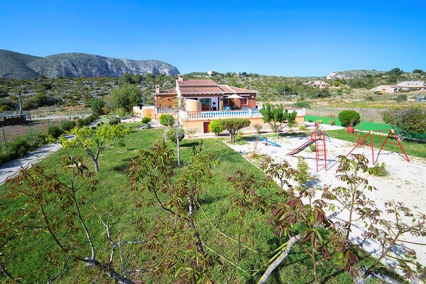 Foto van Ruime woning in Teulada - Vakantiehuis in Teulada - GardenSummer