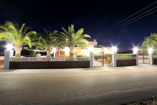 Foto van Ruime woning in Teulada - Vakantiehuis in Teulada - ViewSummer