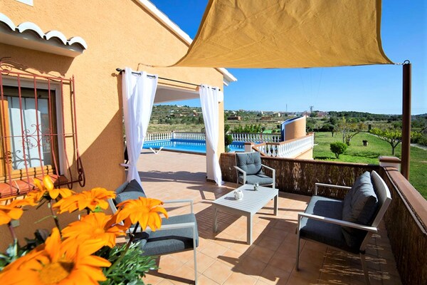 Foto van Ruime woning in Teulada - Vakantiehuis in Teulada - TerraceBalcony
