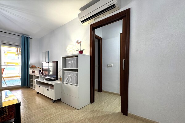 Foto van Premium appartement in Roquetas de Mar - Vakantiehuis in Roquetas de Mar - LivingRoom