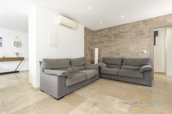 Foto van Villa nabij Playas de Muro - Vakantiehuis in Playa de Muro - LivingRoom