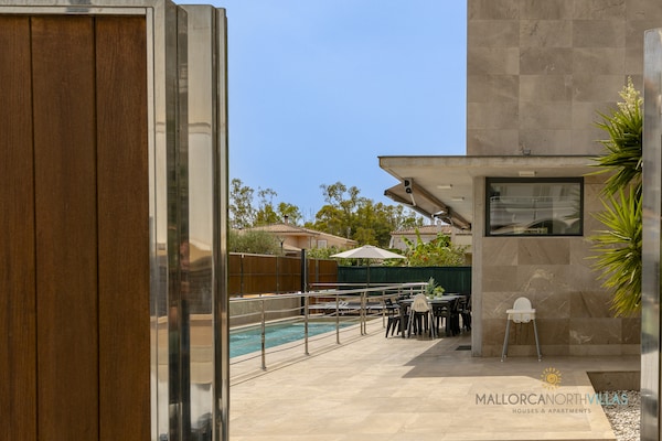 Foto van Villa nabij Playas de Muro - Vakantiehuis in Playa de Muro - PoolOfHouse