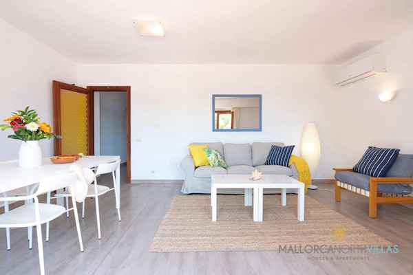 Foto van Appartement in Port de Pollensa bij Strand - Vakantiehuis in Port de Pollença - LivingRoom