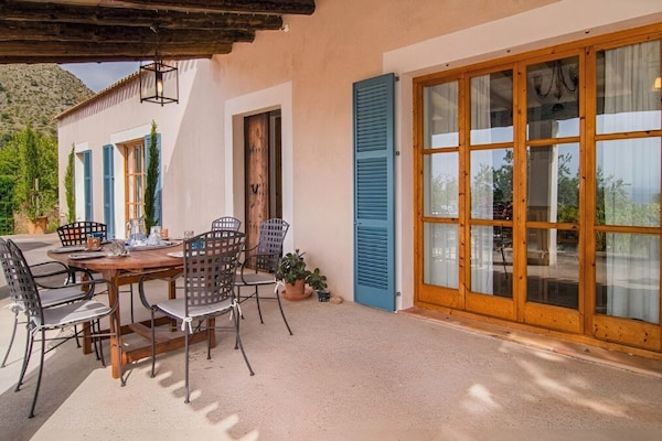 Foto van Villa in Son Servera met privézwembad - Vakantiehuis in Llevant, Colònia de Sant Pere - TerraceBalcony