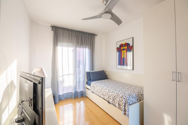 Foto van Premium vakantiehuis met privézwembad - Vakantiehuis in Vilanova i la Geltrú - BedRoom