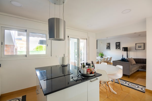 Foto van Premium vakantiehuis met privézwembad - Vakantiehuis in Vilanova i la Geltrú - Kitchen