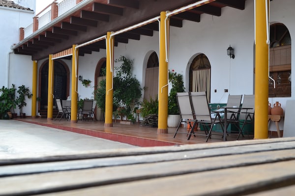 Foto van Moriles Traditionele Boerderij voor 8 personen - Vakantiehuis in Moriles - TerraceBalcony