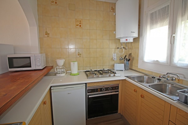 Foto van Appartement in Empuriabrava bij Kanaal & Strand - Vakantiehuis in Empuriabrava - Kitchen
