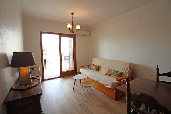 Foto van Appartement in Empuriabrava bij Kanaal & Strand - Vakantiehuis in Empuriabrava - LivingRoom