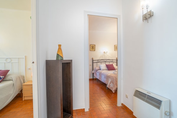 Foto van Appartement aan zee in Empuriabrava met zwembad - Vakantiehuis in Empuriabrava - BedRoom