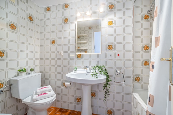 Foto van Appartement aan zee in Empuriabrava met zwembad - Vakantiehuis in Empuriabrava - BathRoom