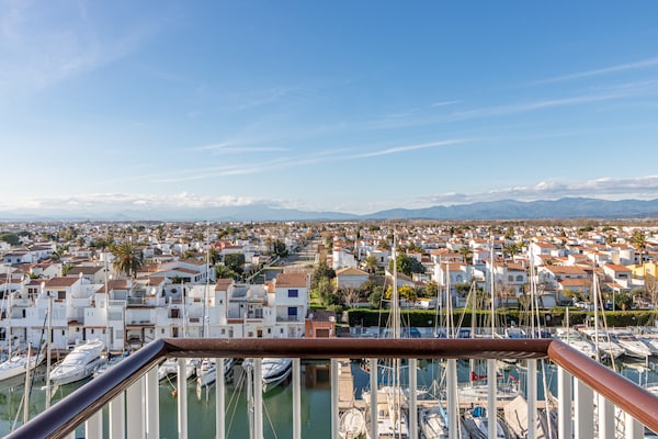 Foto van Appartement in Empuriabrava bij Aiguamolls - Vakantiehuis in Empuriabrava - TerraceBalcony