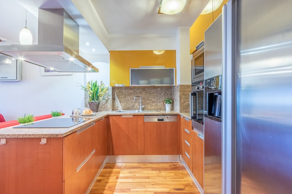 Foto van Appartement in Empuriabrava bij Aiguamolls - Vakantiehuis in Empuriabrava - Kitchen