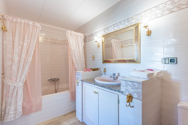 Foto van Appartement in Empuriabrava bij Strand - Vakantiehuis in Empuriabrava - BathRoom