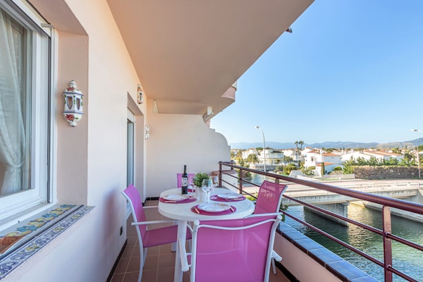 Foto van Appartement in Empuriabrava bij Strand - Vakantiehuis in Empuriabrava - terrace