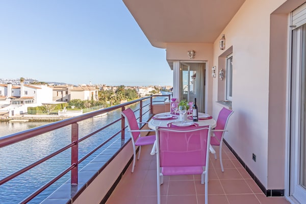 Foto van Appartement in Empuriabrava bij Strand - Vakantiehuis in Empuriabrava - terrace