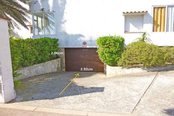 Foto van Appartement in Empuriabrava bij Strand - Vakantiehuis in Empuriabrava - Garage