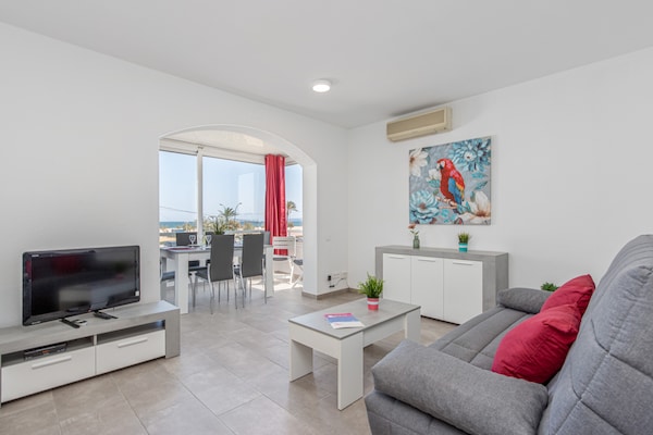 Foto van Appartement in Empuriabrava bij Strand - Vakantiehuis in Empuriabrava - LivingRoom