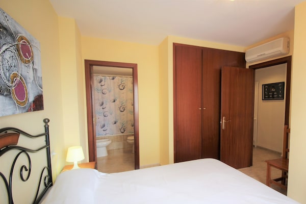 Foto van Appartement in Empuriabrava aan het Strand - Vakantiehuis in Empuriabrava - BedRoom