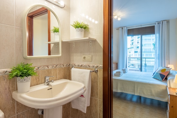 Foto van Appartement in Empuriabrava aan het Strand - Vakantiehuis in Empuriabrava - BathRoom