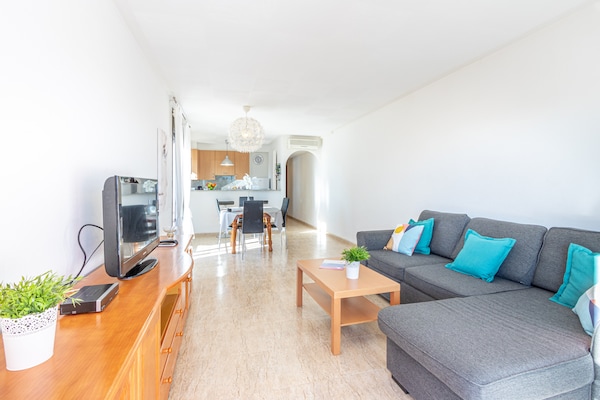 Foto van Appartement in Empuriabrava aan het Strand - Vakantiehuis in Empuriabrava - LivingRoom