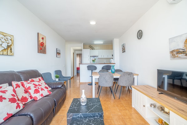 Foto van Appartement in Empuriabrava bij strand - Vakantiehuis in Empuriabrava - LivingRoom
