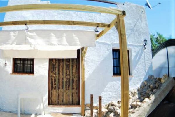 Foto van Cottage in Andalusië bij Sierras Subbéticas - Vakantiehuis in Andalucía - ExteriorSummer