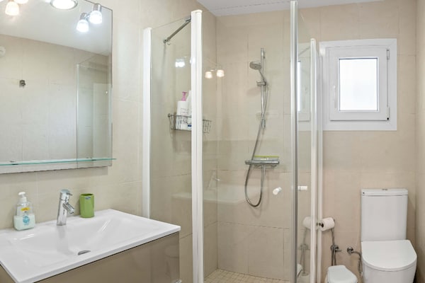 Foto van Villa aan het strand voor 7 personen met zwembad - Vakantiehuis in Marbella - BathRoom