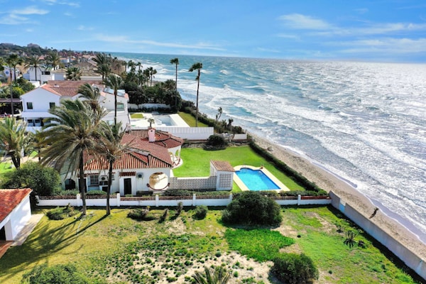 Foto van Villa aan het strand voor 7 personen met zwembad - Vakantiehuis in Marbella - AreaSummer1KM