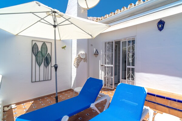 Foto van Vakantiehuis in Nerja met zeezicht - Vakantiehuis in Nerja - terrace