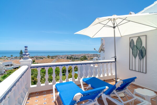 Foto van Vakantiehuis in Nerja met zeezicht - Vakantiehuis in Nerja - terrace