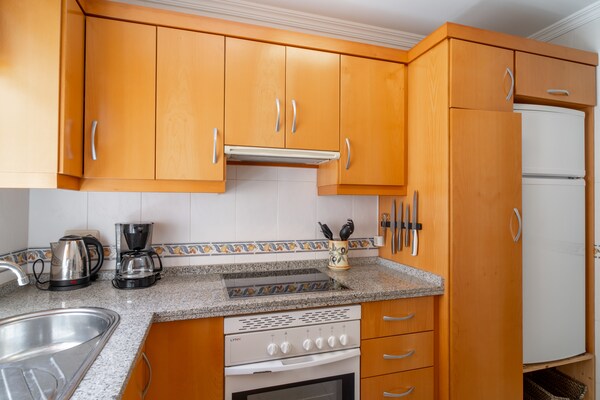 Foto van Vakantiehuis in Nerja met Uitzicht op Zee - Vakantiehuis in Nerja - Kitchen